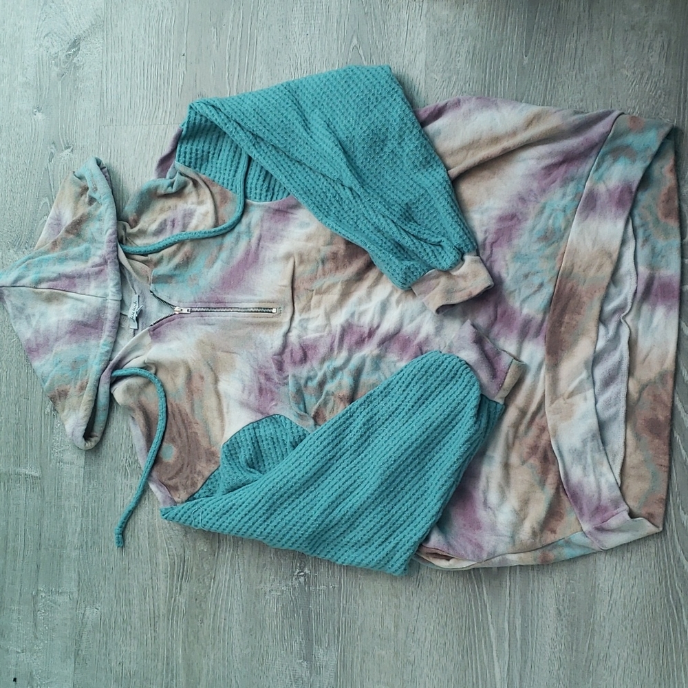 Sweater /hoodie